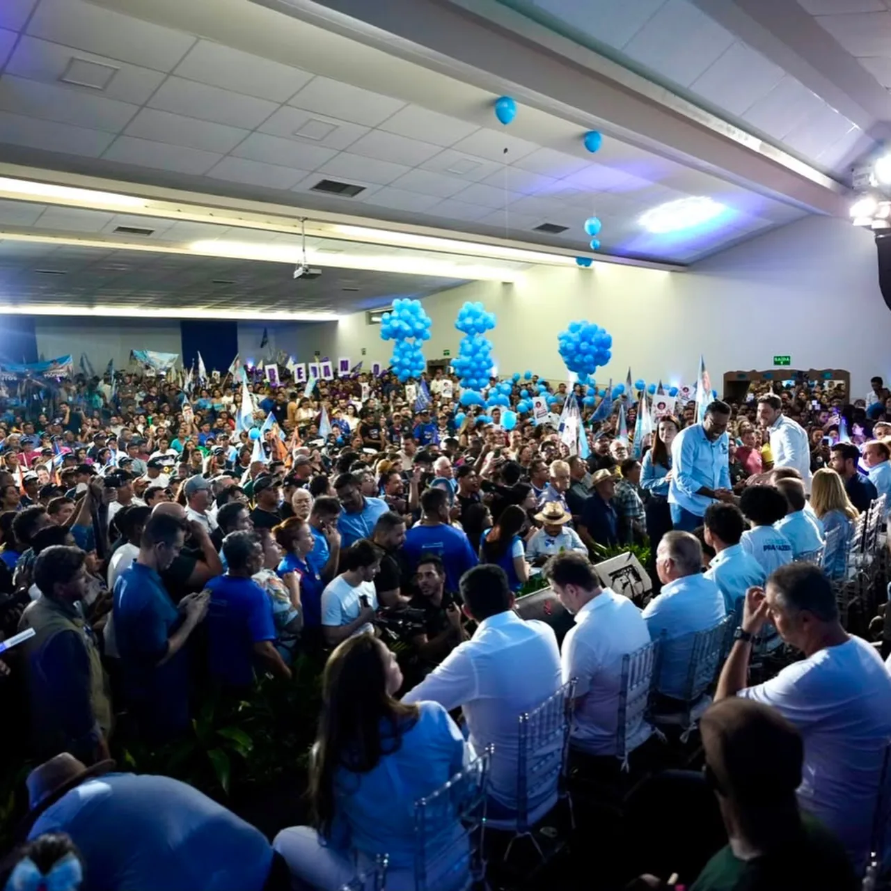 Auditório cheio na convenção, em Porto Velho